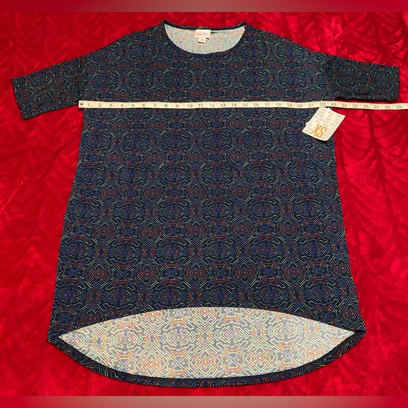 OVERSIZED CLOSET CLEAR OUT ON ALL LULAROE MAKE AN OFFER BUNDLE NWT XS STRETCHY - Picture 1 of 12